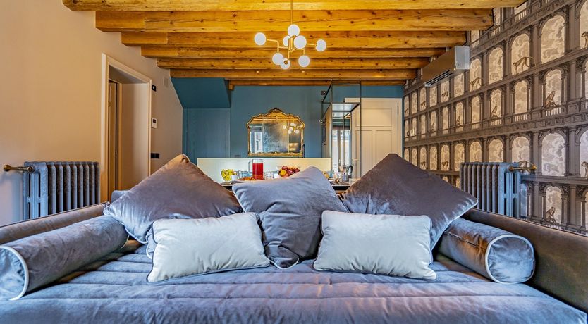 Photo of Ebbing & Flowing