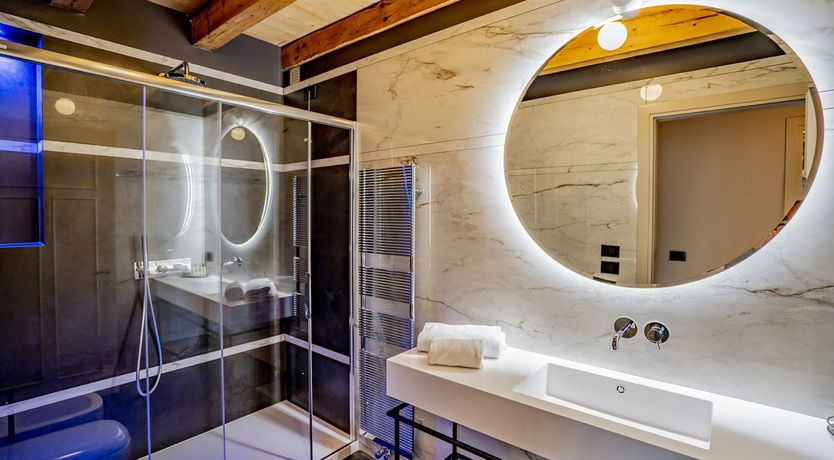 Photo of Ebbing & Flowing