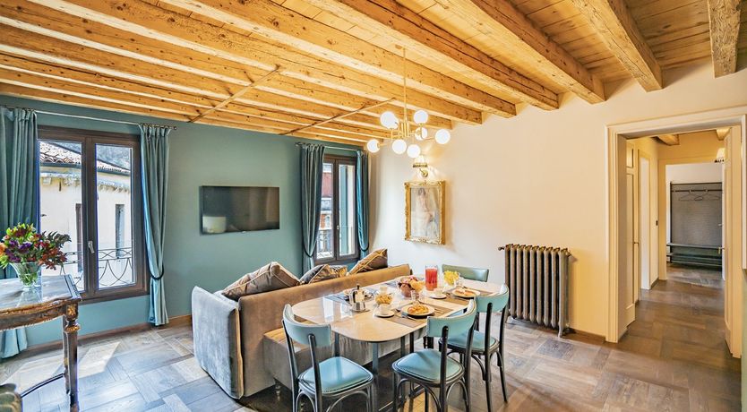 Photo of Ebbing & Flowing