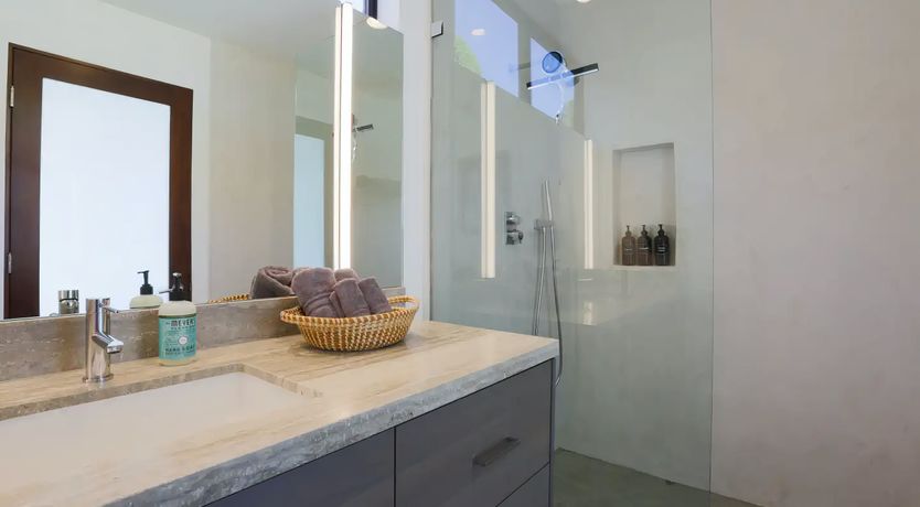 Photo of Malibu Blue