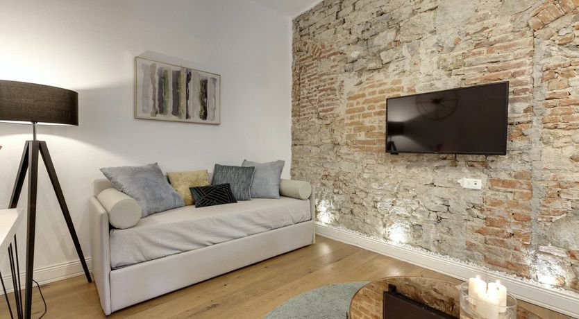 Photo of Pulling The Heart Strings