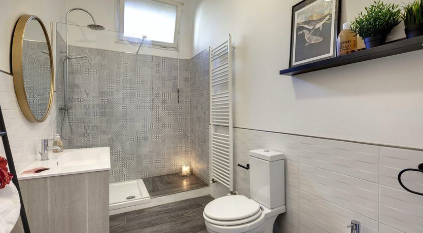 Photo of Pulling The Heart Strings