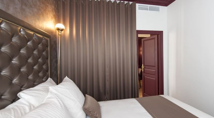 Photo of Petit Paris