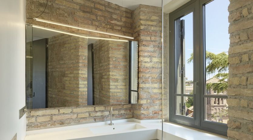 Photo of Mirror Wall