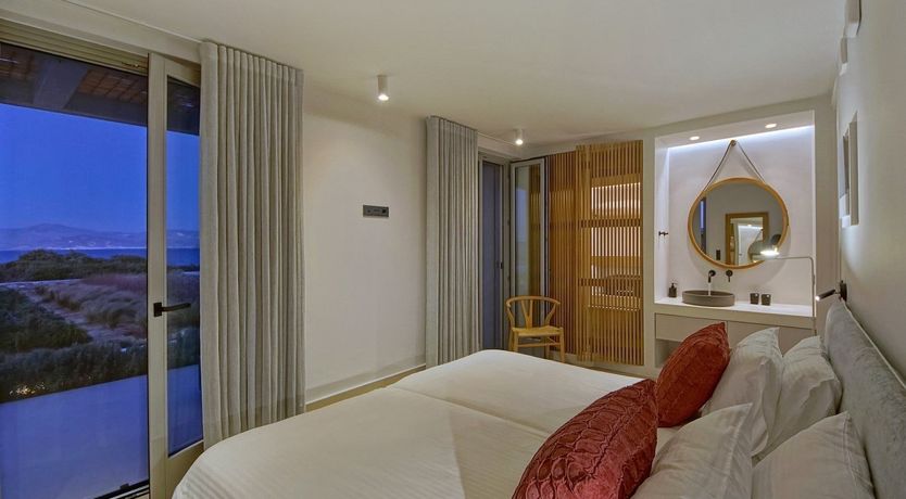 Photo of Return to Paradise