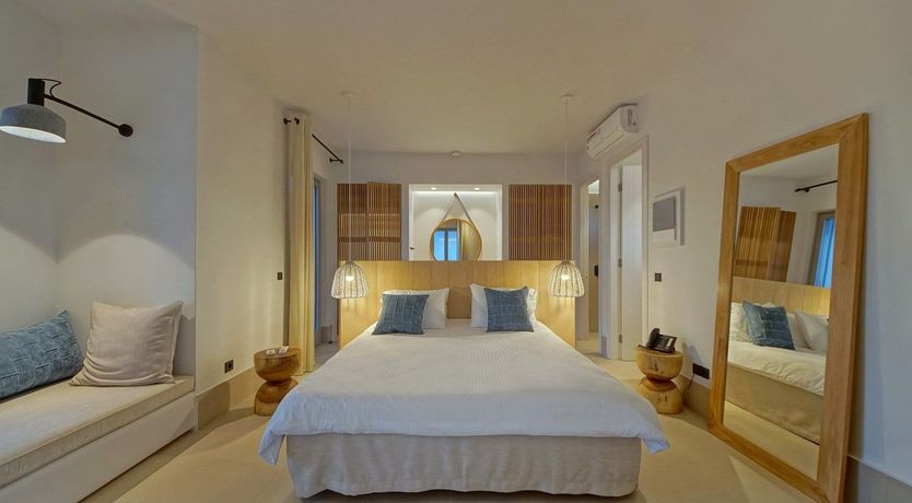 Photo of Return to Paradise