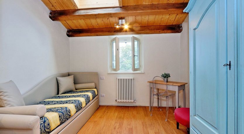 Photo of Vine Leaves on the Horizon