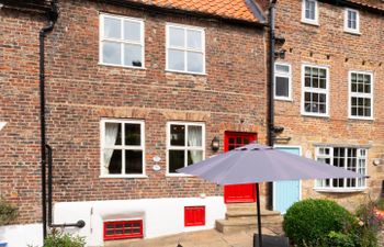 4 Clarks Yard Holiday Cottage