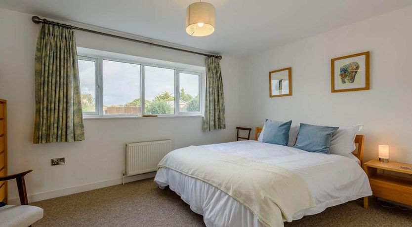 Photo of 3 Bed in Camber