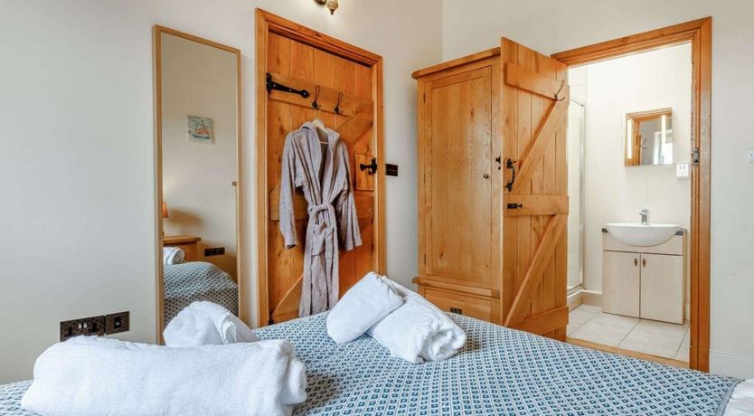 Photo of 2 Bed in St. Giles-on-the-Heath