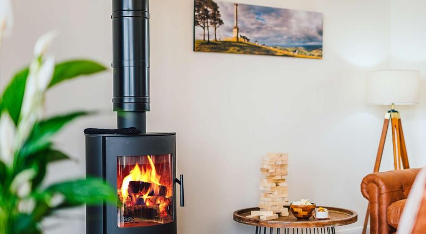 Photo of 3 Bed in Montgomery