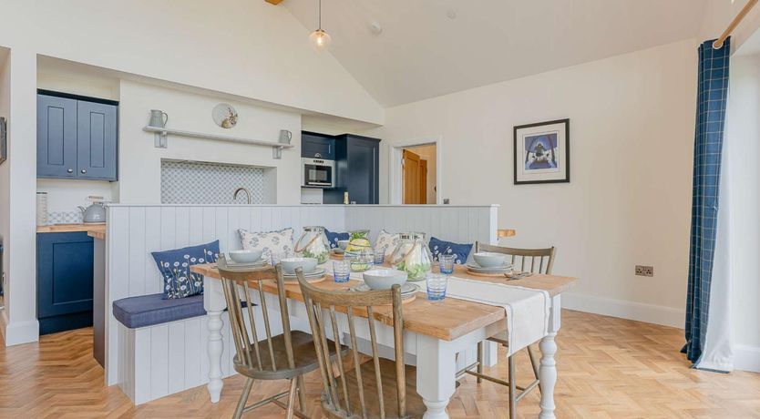 Photo of 3 Bed in Montgomery