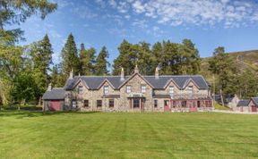 Photo of in Dalwhinnie (88833)