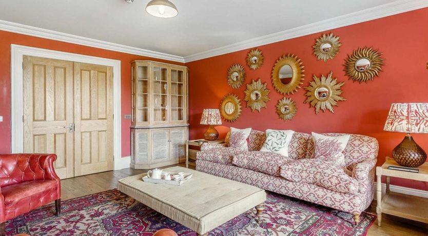 Photo of 6 Bed in Dalnaspidal