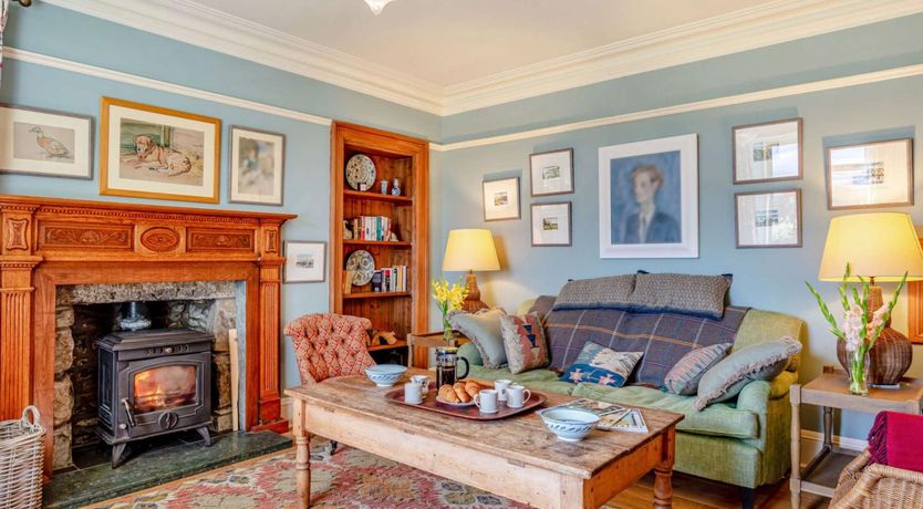 Photo of 4 Bed in Huntly