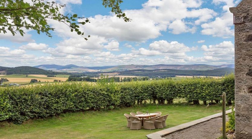 Photo of in Huntly (88855)