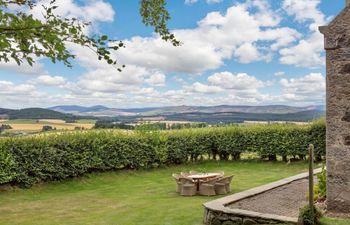 in Huntly (88855) Holiday Cottage