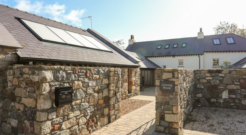 Photo of Clynnog House