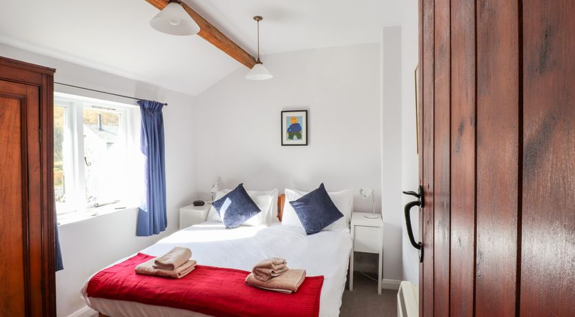 Photo of One Town End