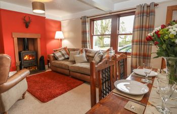 Rayside Holiday Cottage