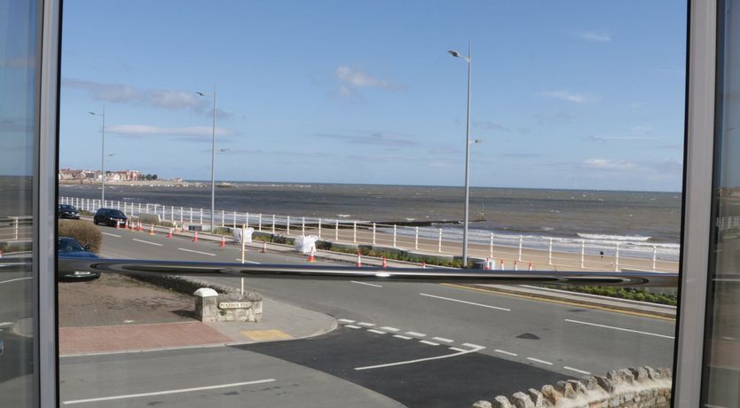 Photo of Ocean View Apartment