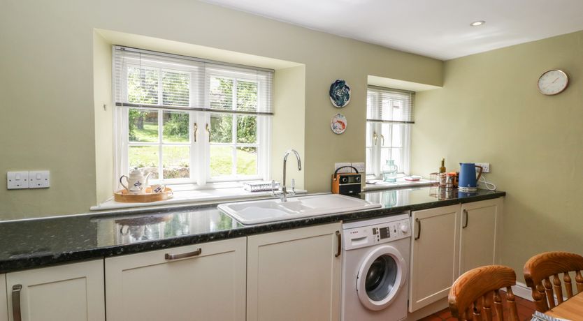 Photo of Redwood Cottage