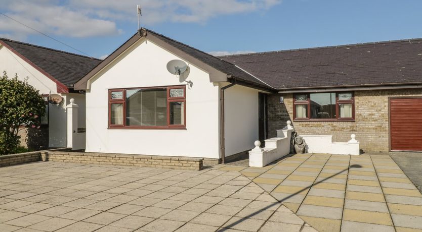 Photo of Rhos Deiniol