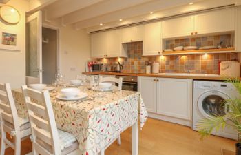 Kernyk Holiday Cottage