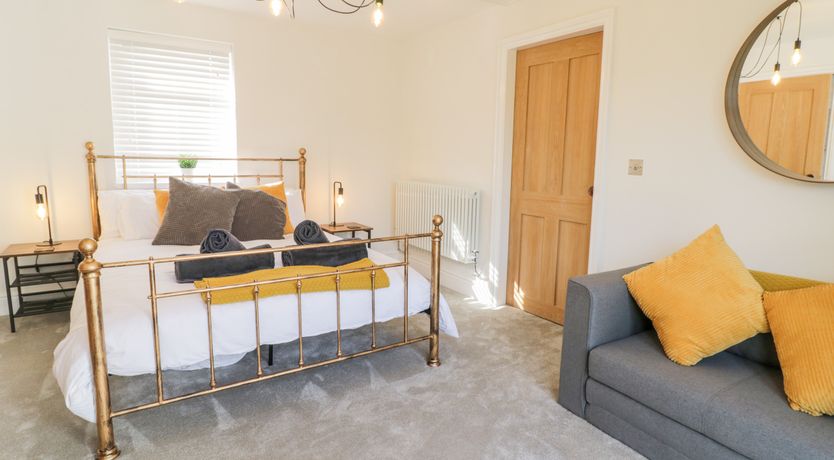 Photo of Cooper's Rest (Gorffwysfa Coopers)