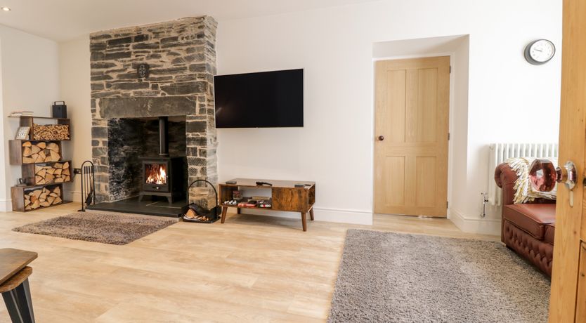 Photo of Cooper's Rest (Gorffwysfa Coopers)