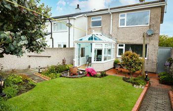 Glasfryn Holiday Cottage