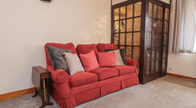 Photo of 2 The Square