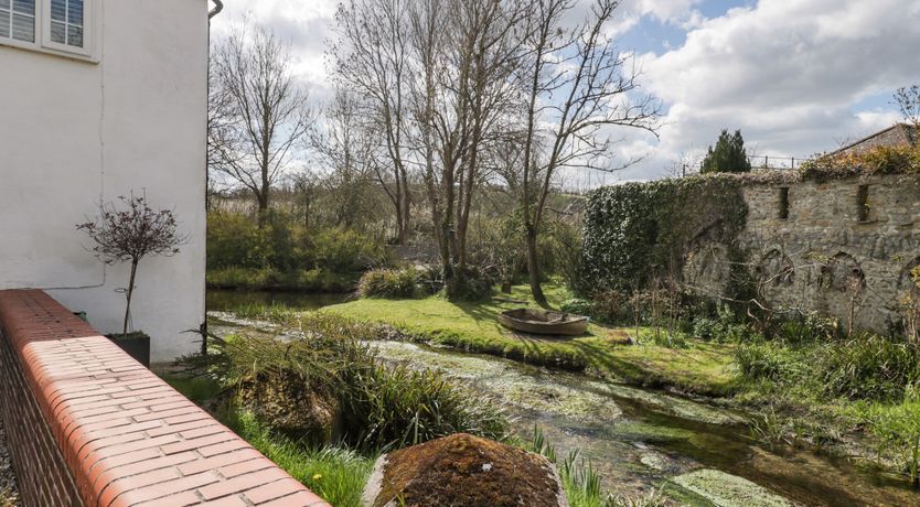 Photo of Riverside 67 Dorchester Road