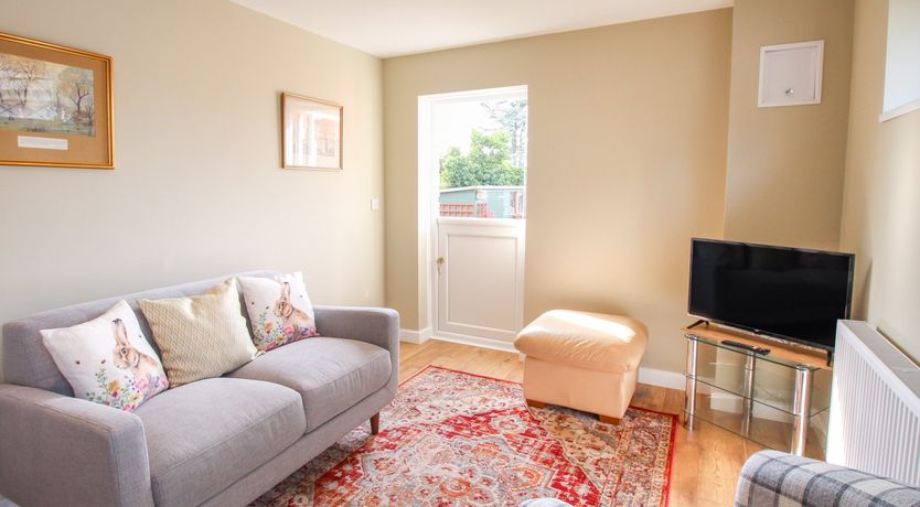 Photo of Roundham Cottage