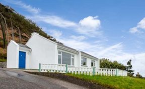 Photo of Rossbeigh Beach Cottage No 4