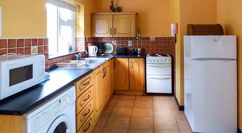 Photo of Rossbeigh Beach Cottage No 4