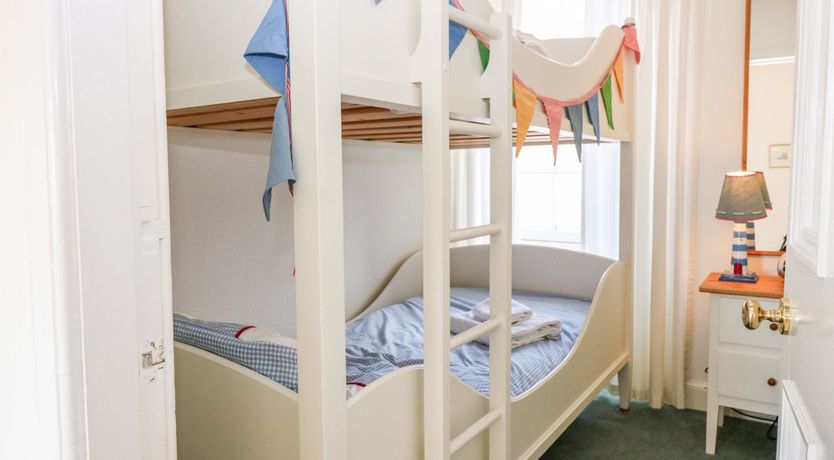 Photo of 16 Westgate South