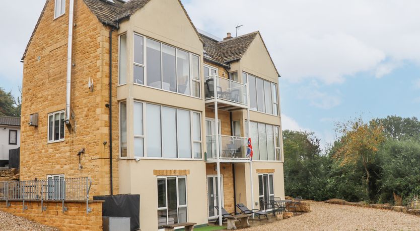 Photo of Cotswold View