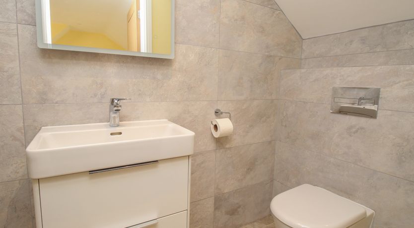 Photo of The Granary, Burton Bradstock