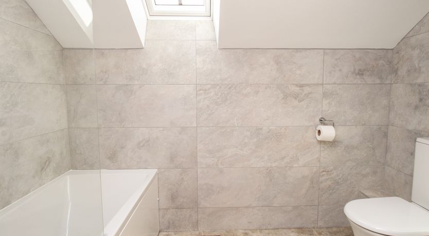 Photo of The Granary, Burton Bradstock