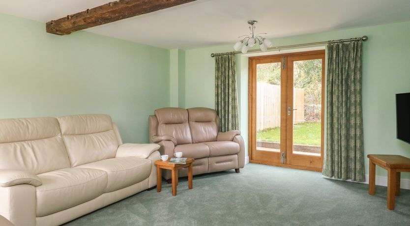 Photo of The Granary, Burton Bradstock