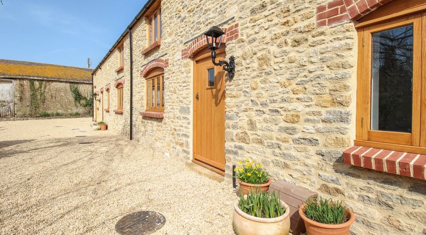Photo of The Stables, Burton Bradstock