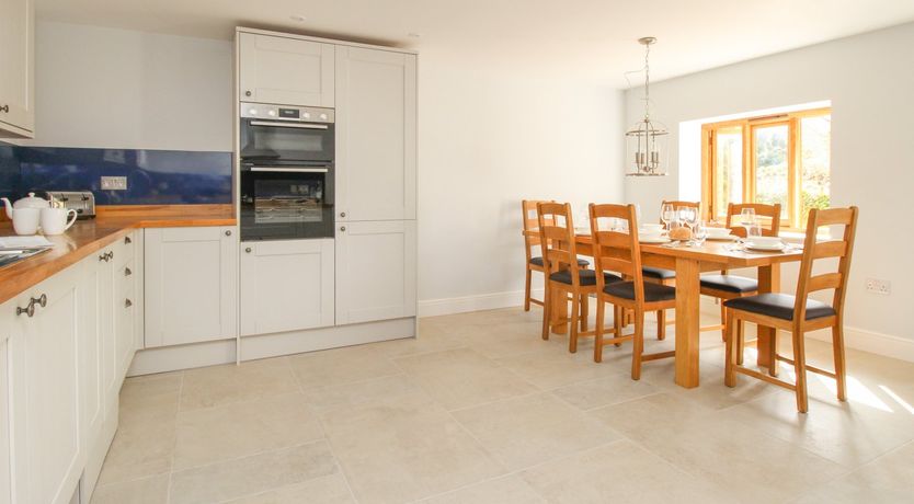 Photo of The Stables, Burton Bradstock