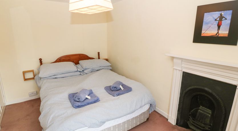 Photo of 2 Sea View Cottage