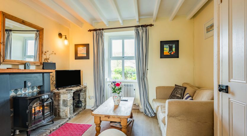 Photo of 2 Sea View Cottage