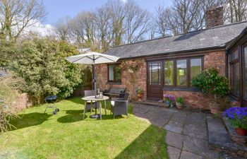 Little Barton Holiday Cottage