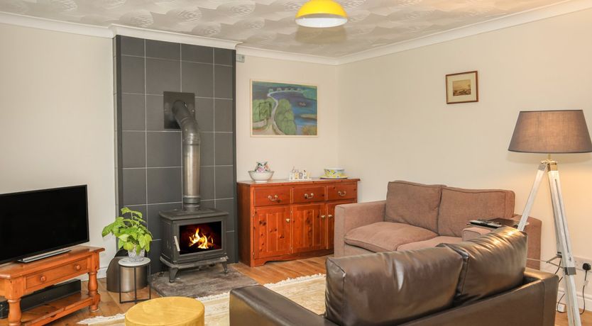 Photo of Lleyn Cottage (The Hive)