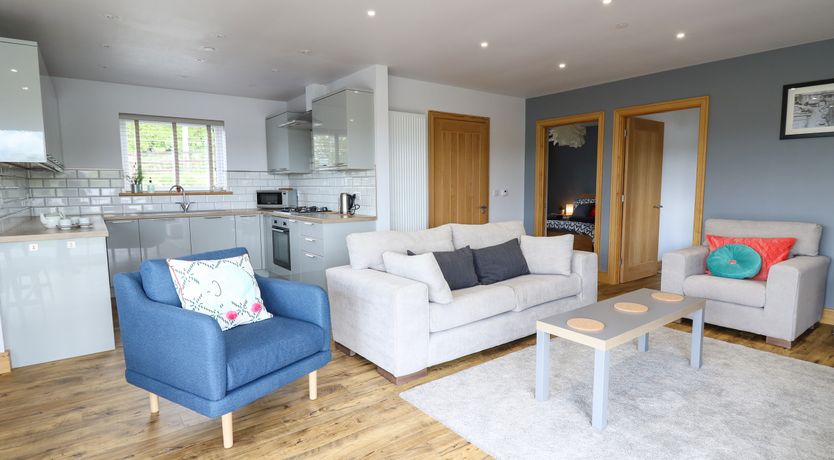 Photo of Llyn Cae Ty Nant Fishery Holiday Let