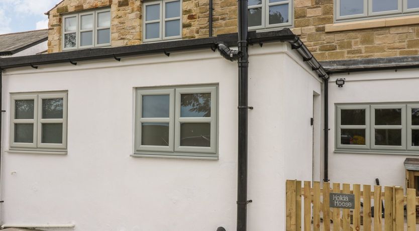 Photo of Holida Hoose