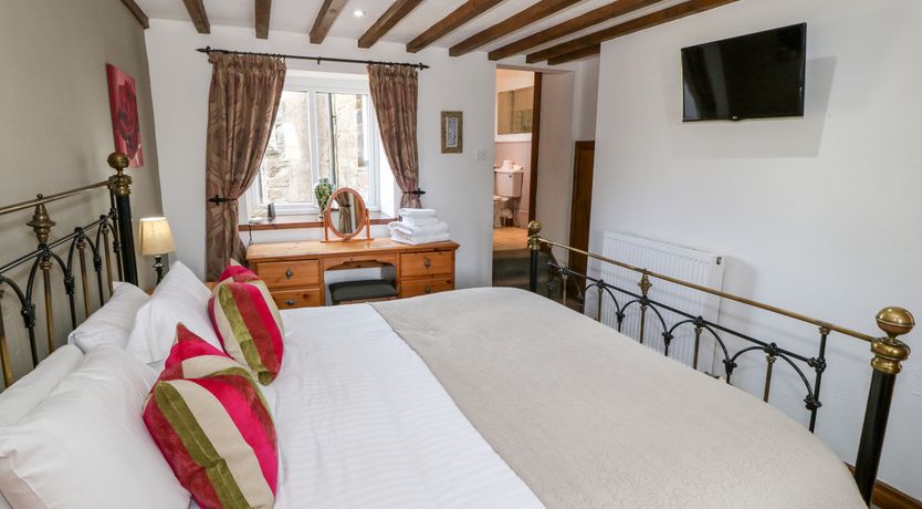 Photo of Orsedd Wen Cottage